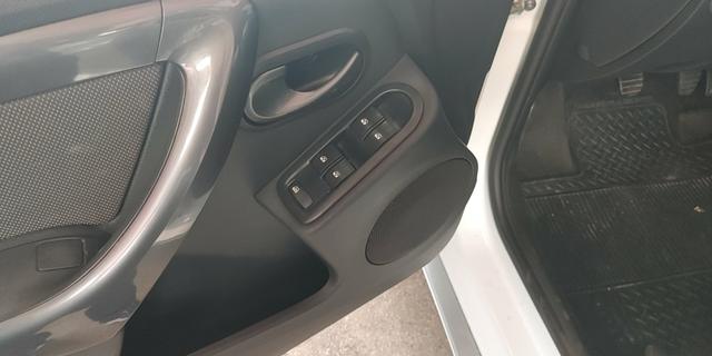 Duster dinamique 2015 1.5 promoção ate sabado - Foto 7