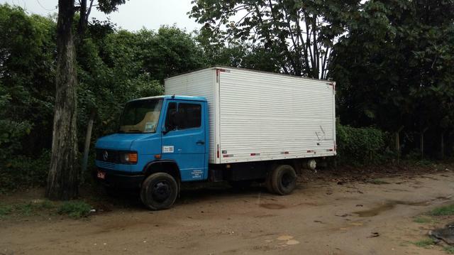 Vendo Mercedes 710