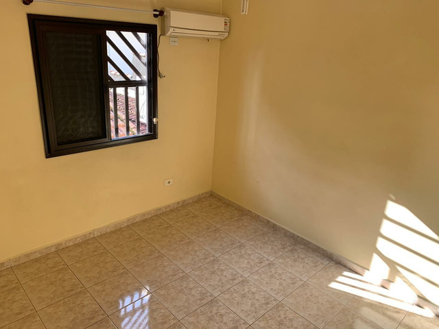 Sobrado na Guilhermina, 3 dormitórios, 2 vagas e sacada - Foto 6