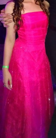 Vestido longo estilo princesa