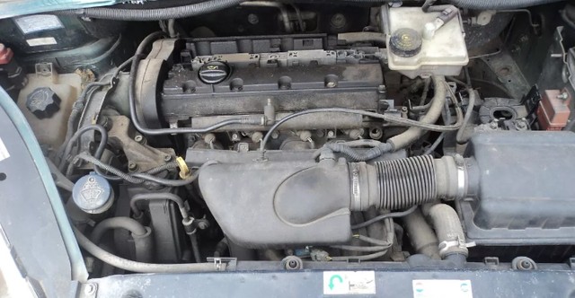 Sucata Xsara Picasso 2002 somente retirada de peças  - Foto 3