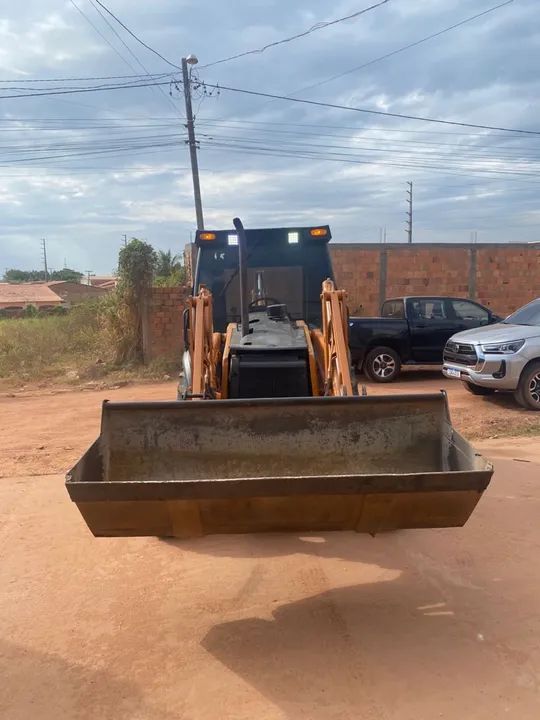 Retroescavadeira 580m Ano 2010  - Foto 4