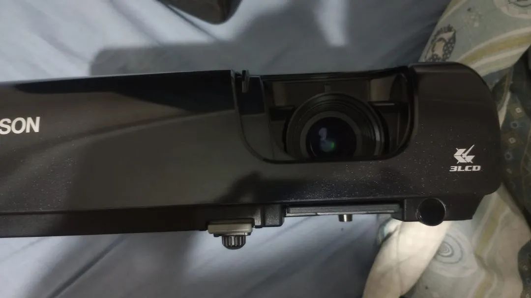 Projetor EPSON LCD PowerLite S5+ - Foto 5