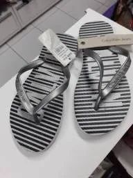 Chinelo de Dedo Listrado Infantil - Tamanho 31/32