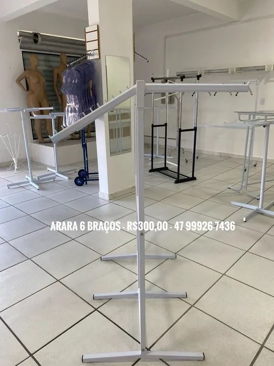 Arara de Metal para Loja 6 Braços 1,39m - Foto 3