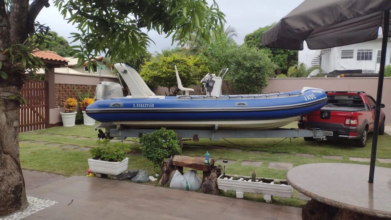 Barco inflável 23 pés 