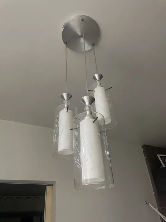 Lustre de três pontos e com um ponto 