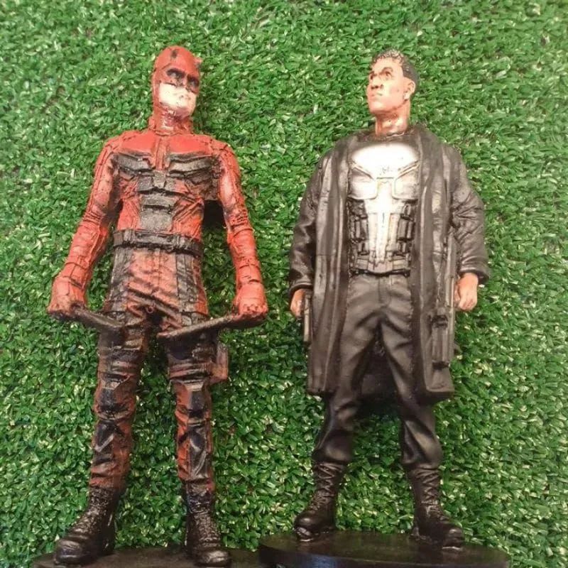 Boneco Daredevil e Punisher - Colecionáveis Resina 22cm - Foto 2