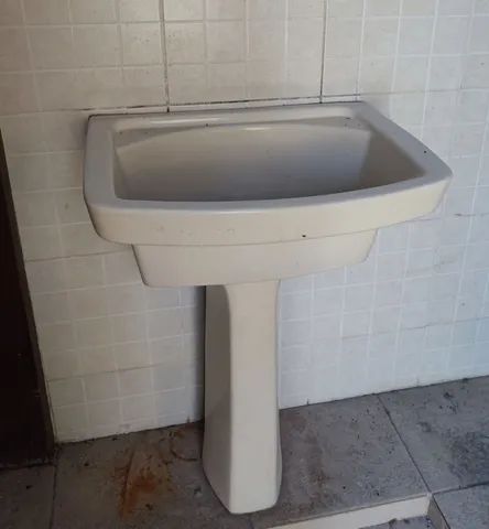 Tanque de lavar roupas - DECA; Tom: Palha. De R$649,90 por R$499,90.