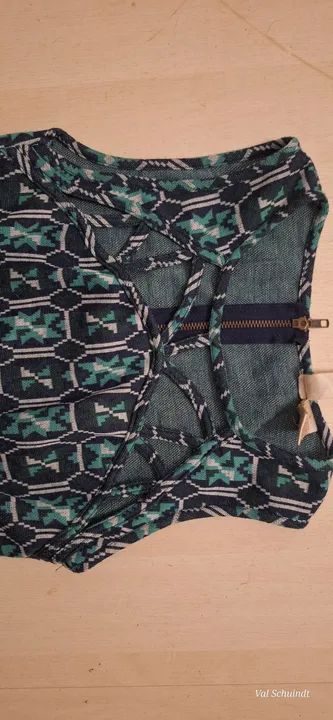 Vestido importado Estampado com Detalhes em  Corte - Foto 4