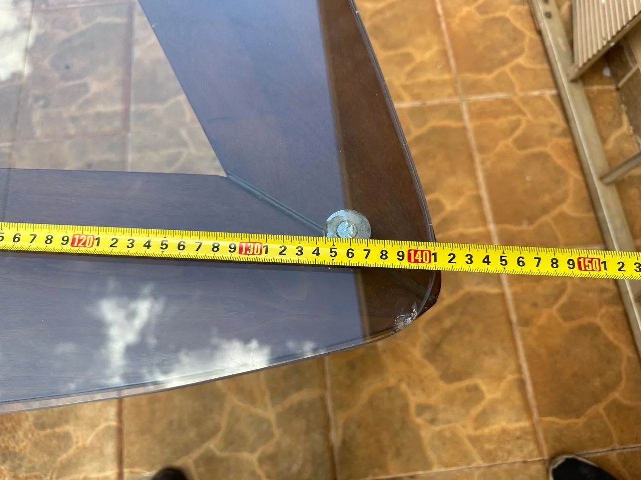 Mesa de Jantar Triangular em Madeira Maciça - Foto 6