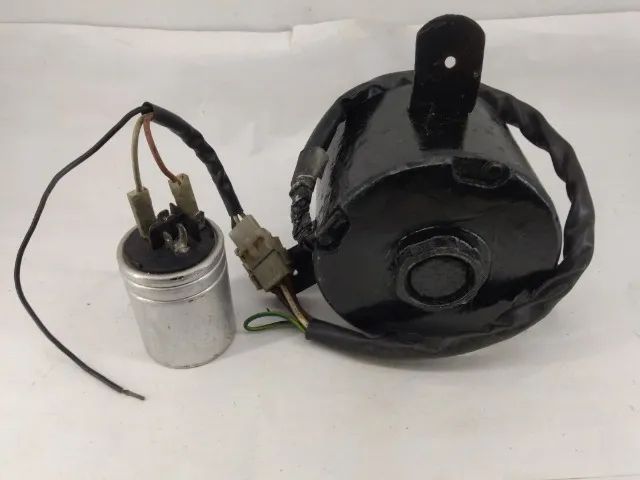 Motor Ventilador Condensadora 22 A 36.000 AC 1/10CV 220V 60Hz Usado - Foto 2