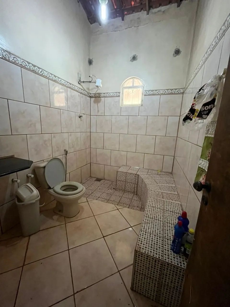 Alugo Chácara Mobiliada em Lagoinha - 1.800 m² - Foto 4