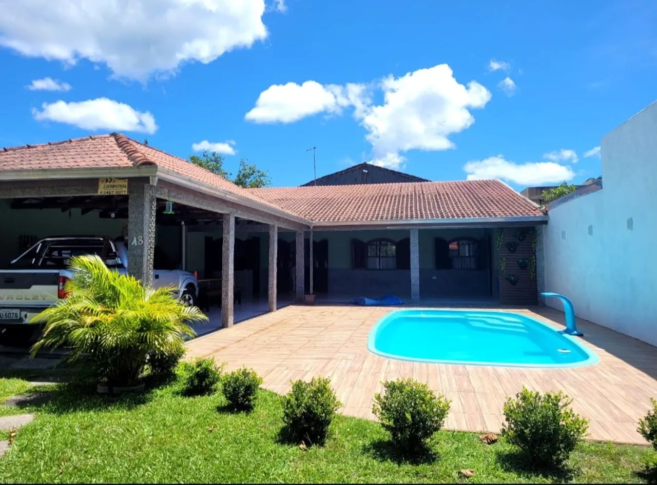Casa na praia com piscina