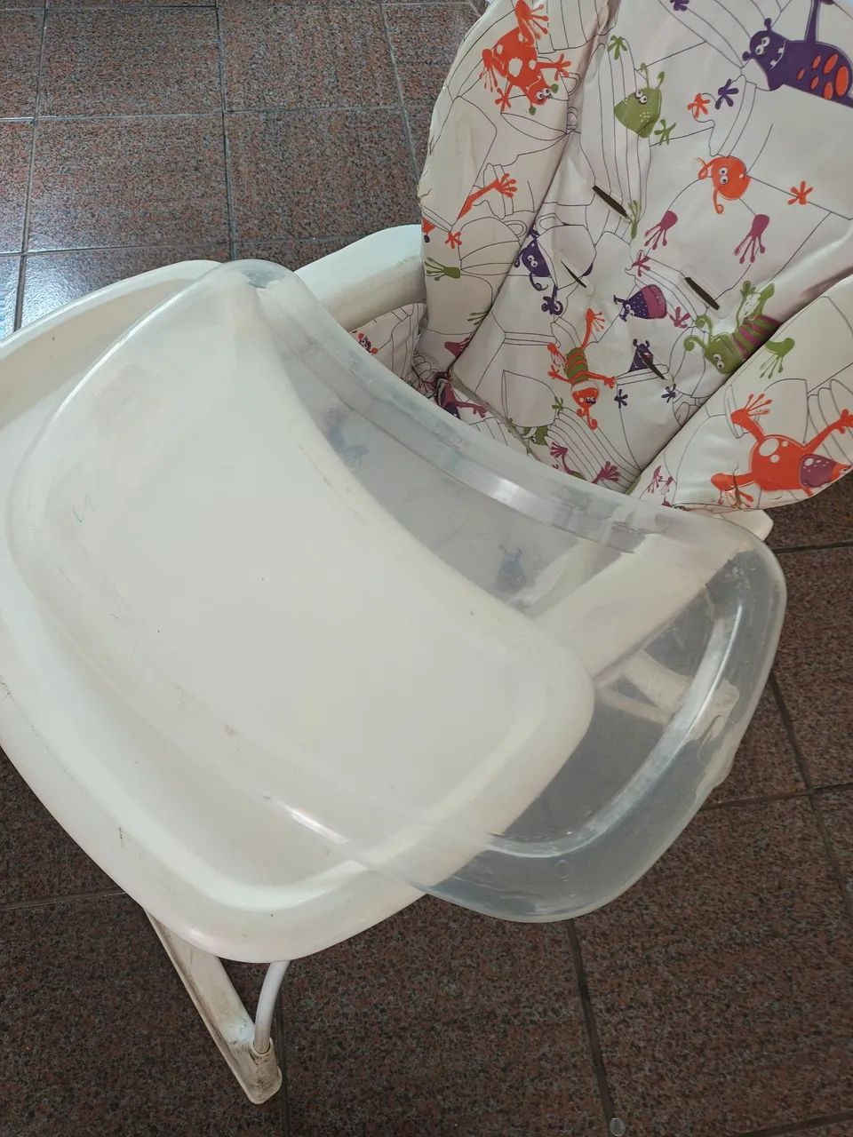 cadeirinhas de alimentação Burigotto usada