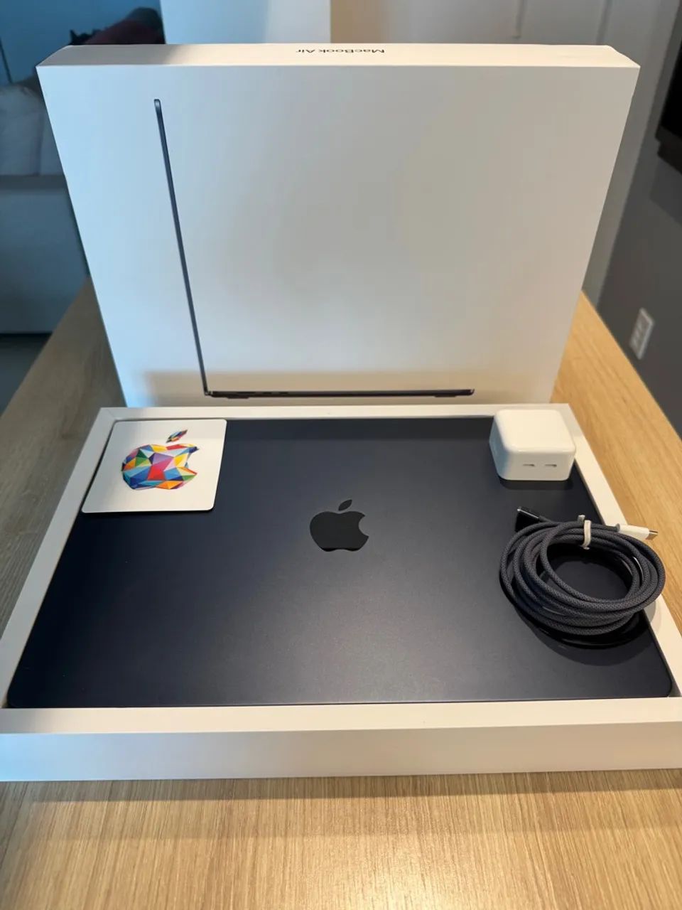 MacBook Air 15 pol. M3 2024 8Gb