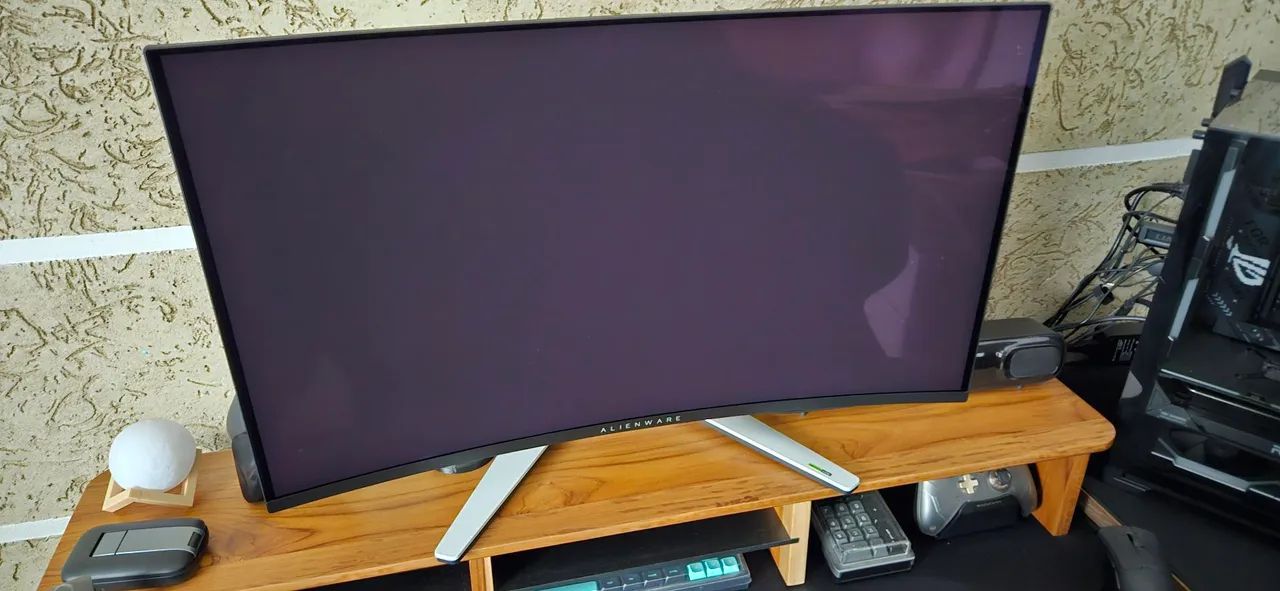 Monitor Dell Alienware 32 4k Oled