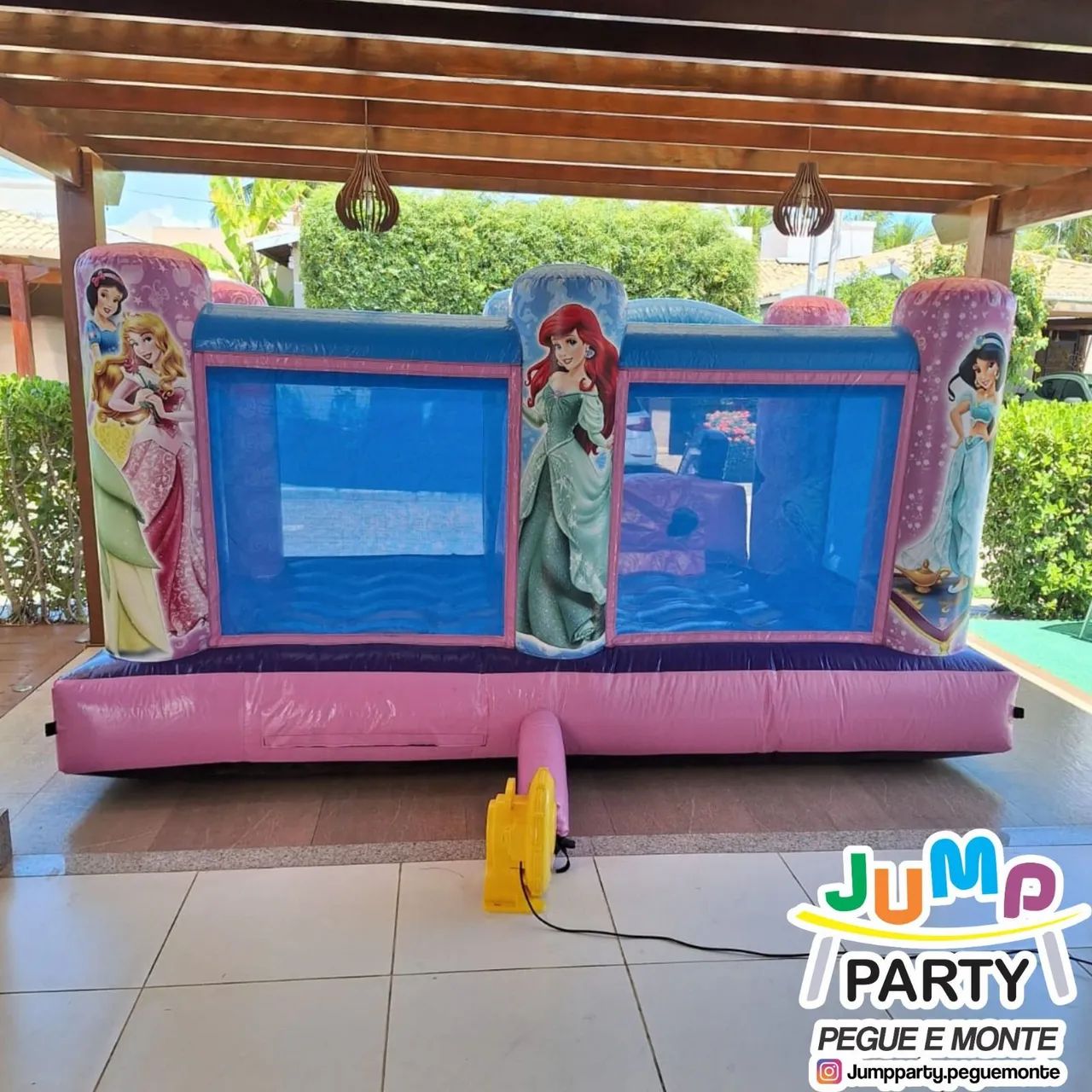 Castelo Inflável Disney Princesas ou Masha e o urso Novo - Foto 4