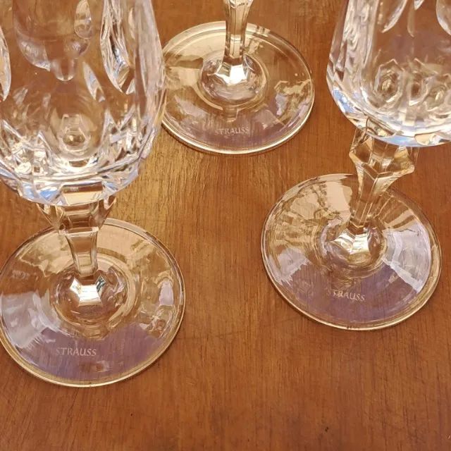 Taças de Champanhe / Espumante STRAUSS - Cristal lapidado com Gravação na Base - Jogo c/ 6 - Foto 4