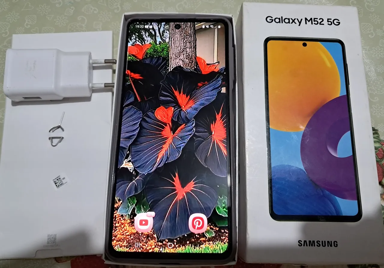 Galaxy M52 5G NFC