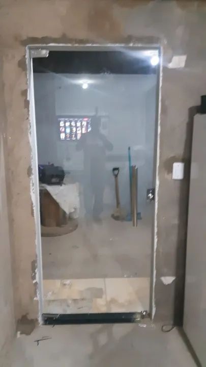 Porta de Vidro Temperado - Nova