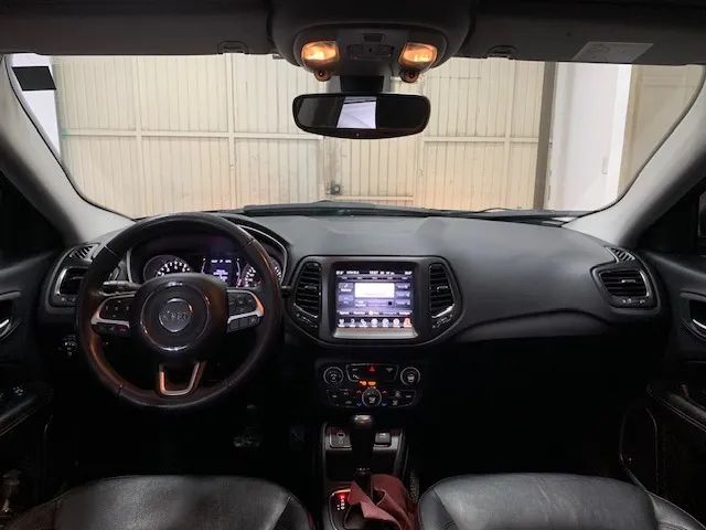 Jeep Compass Longitude 2.0 4X2 Flex Aut. 2017. Revisões em dia, realizadas na Savarauto! - Foto 11