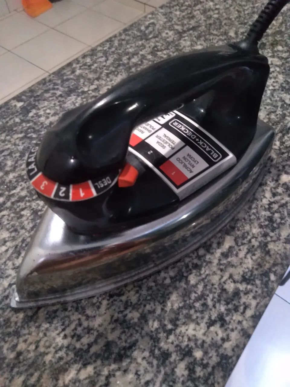 Ferro de passar roupa - Foto 3