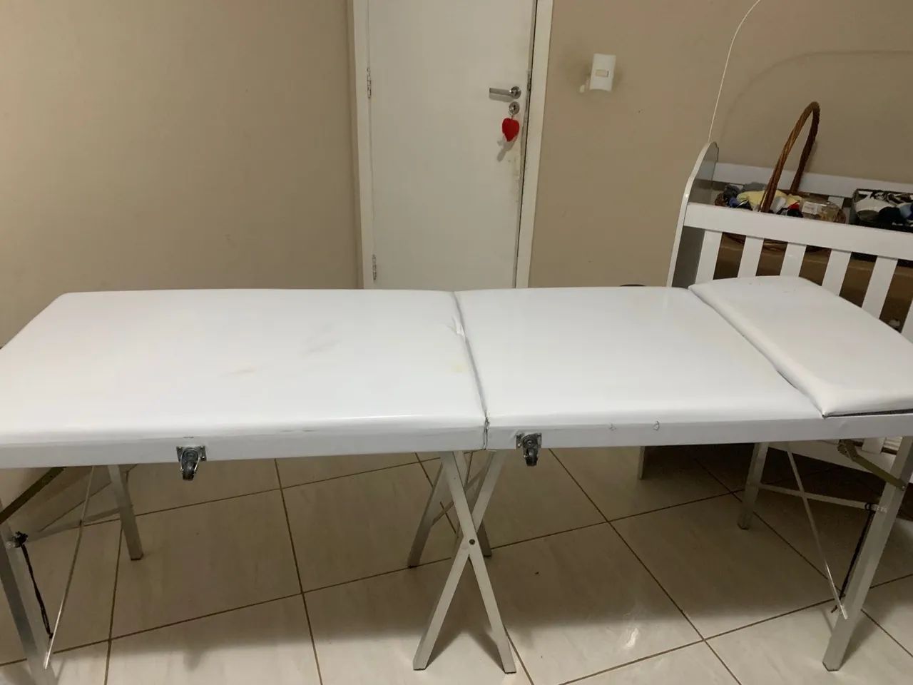 Mesa de massagem dobrável - Foto 4