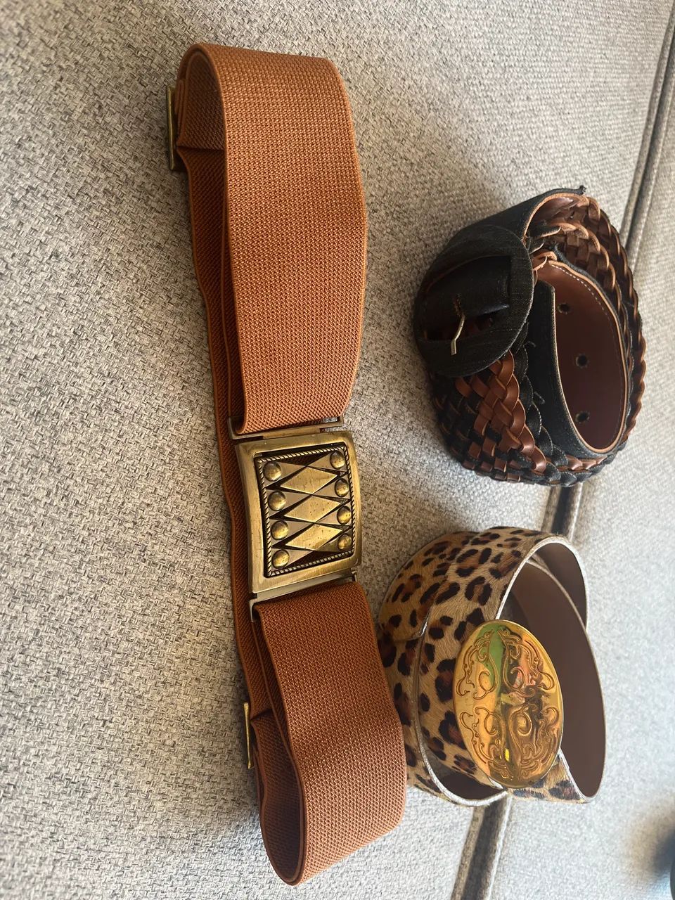 Cintos (20 reais cada)