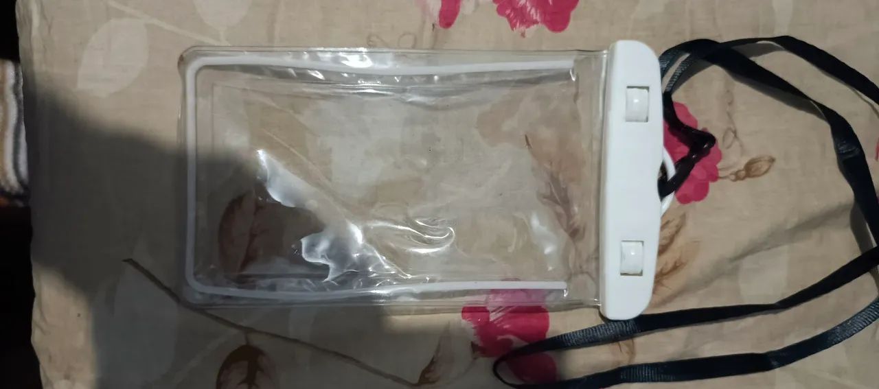 protecção pra celular na água