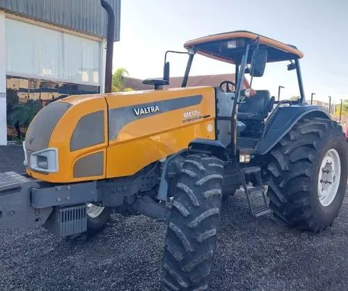 TRATOR VALTRA 125 - Foto 2