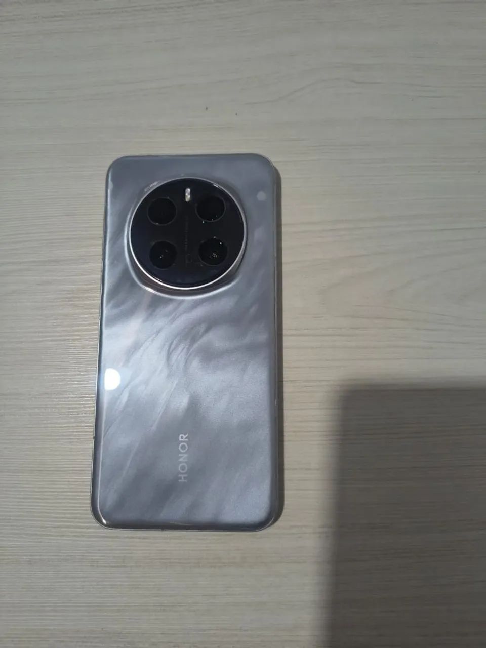 Honor Magic 7 pró 16gb ram e 1tb global - Celulares e Smartphones
