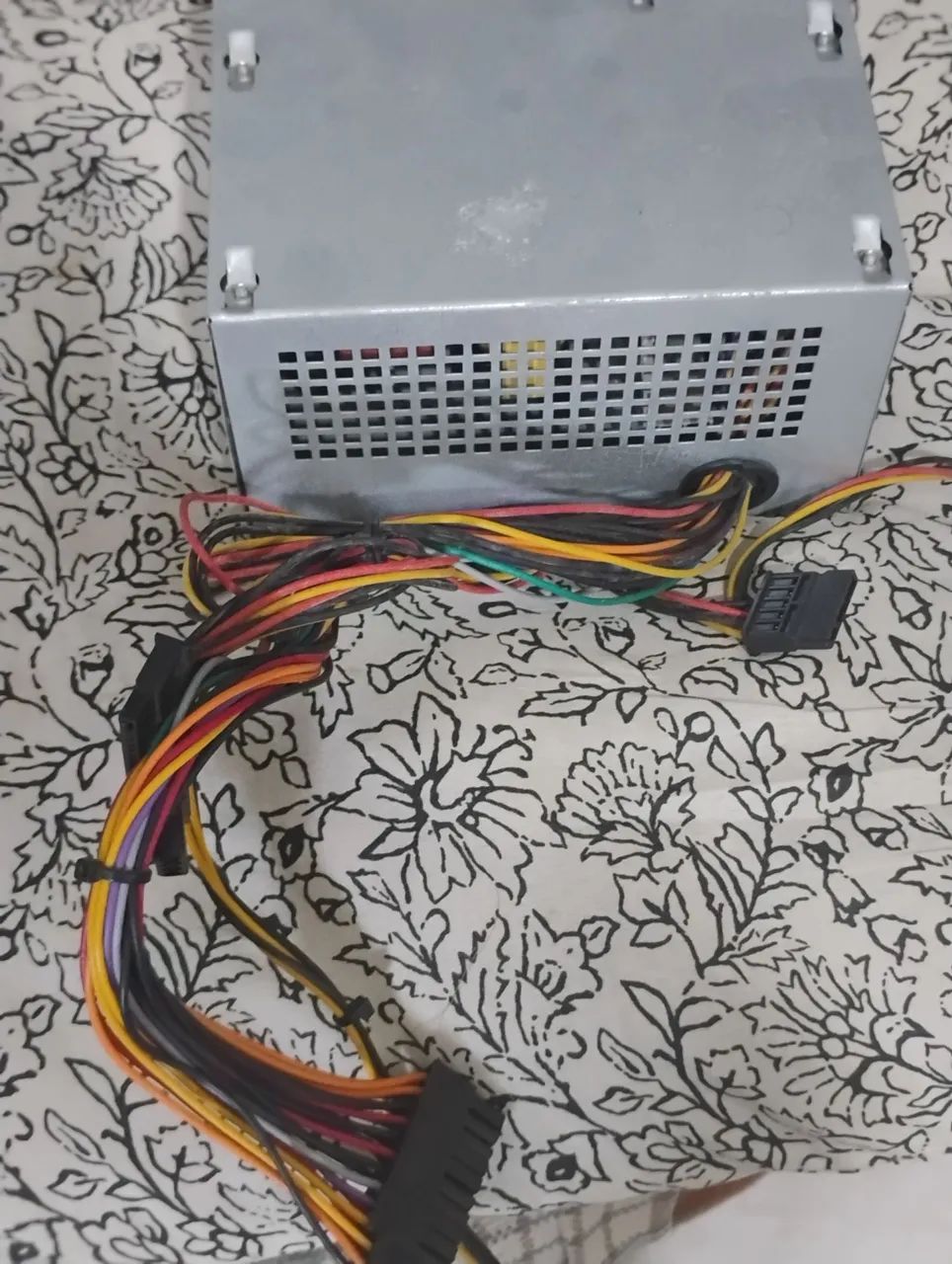 Fonte para PC 200W64315686375682121