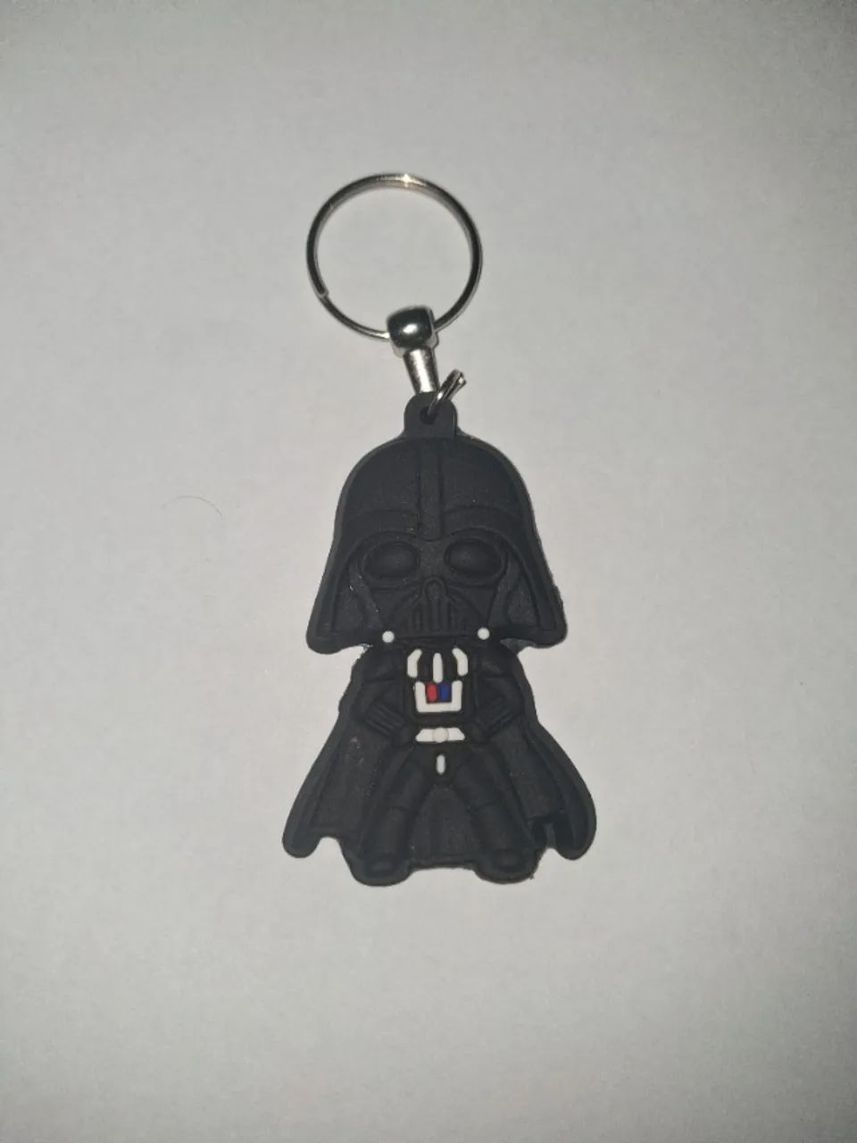 Chaveiros de Personagens - Sasuke, Tanjiro e Darth Vader (4 unidades) - Foto 3