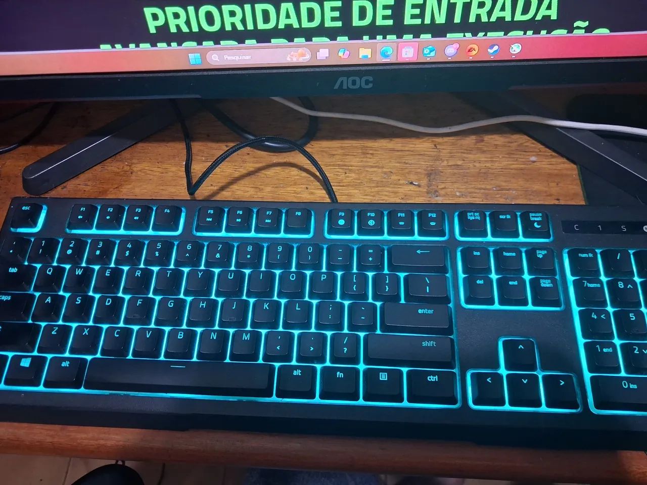 Teclado Razer Ornata Chroma