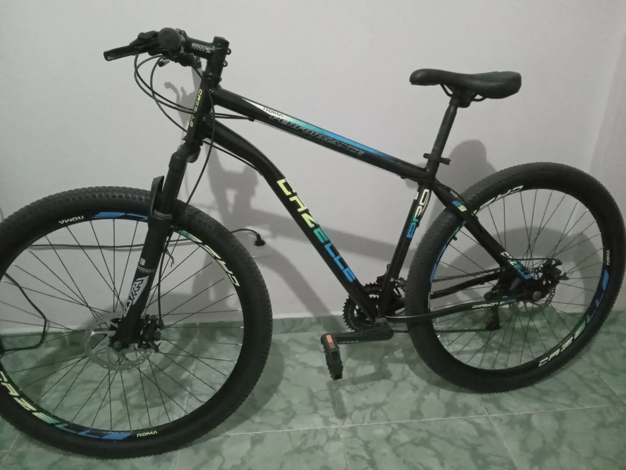 BICICLETA ARO 29 1 MÊS DE USO
