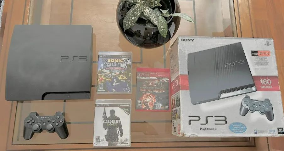 Playstation 3 impecável na caixa 