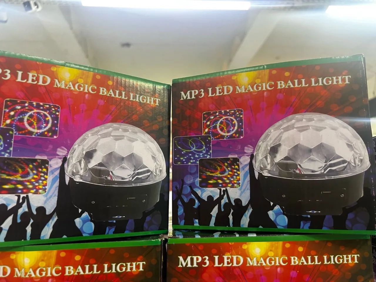 Bola Mágica de LED com MP3 - Iluminação e Música! - Foto 3