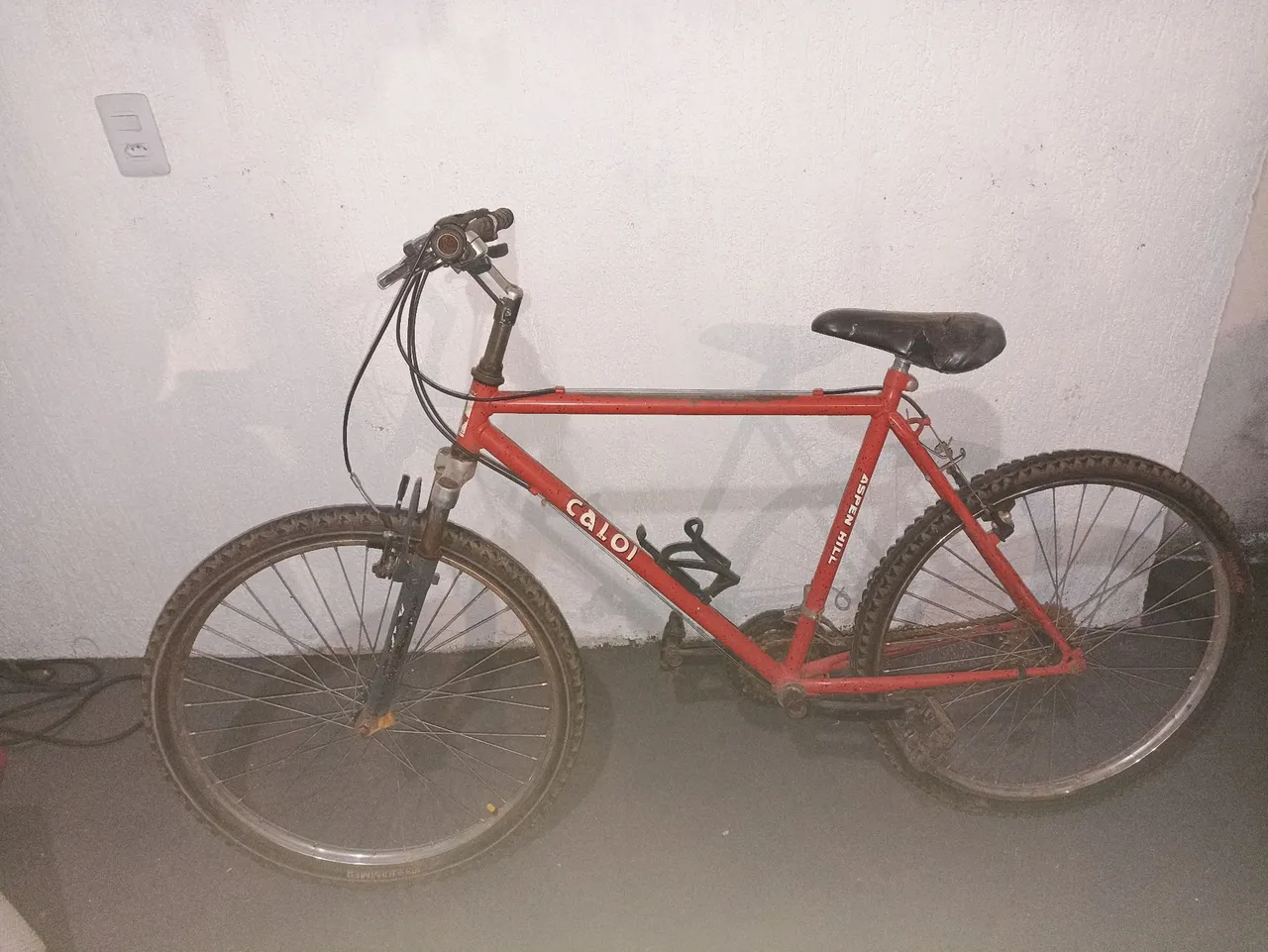 Bicicleta Caloi Aspen Hill - com defeito