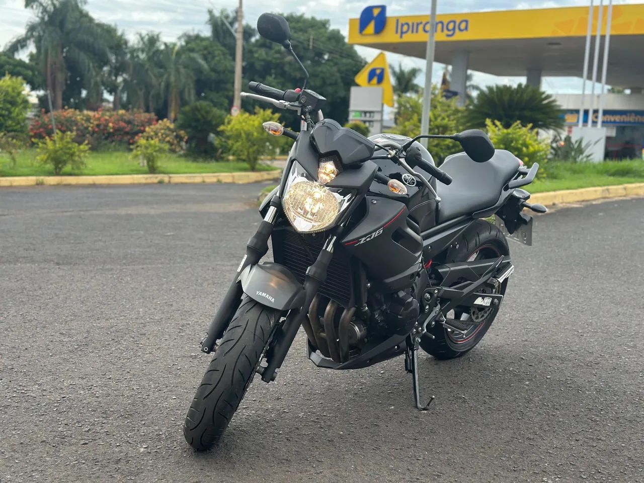 Yamaha Xj6 2015