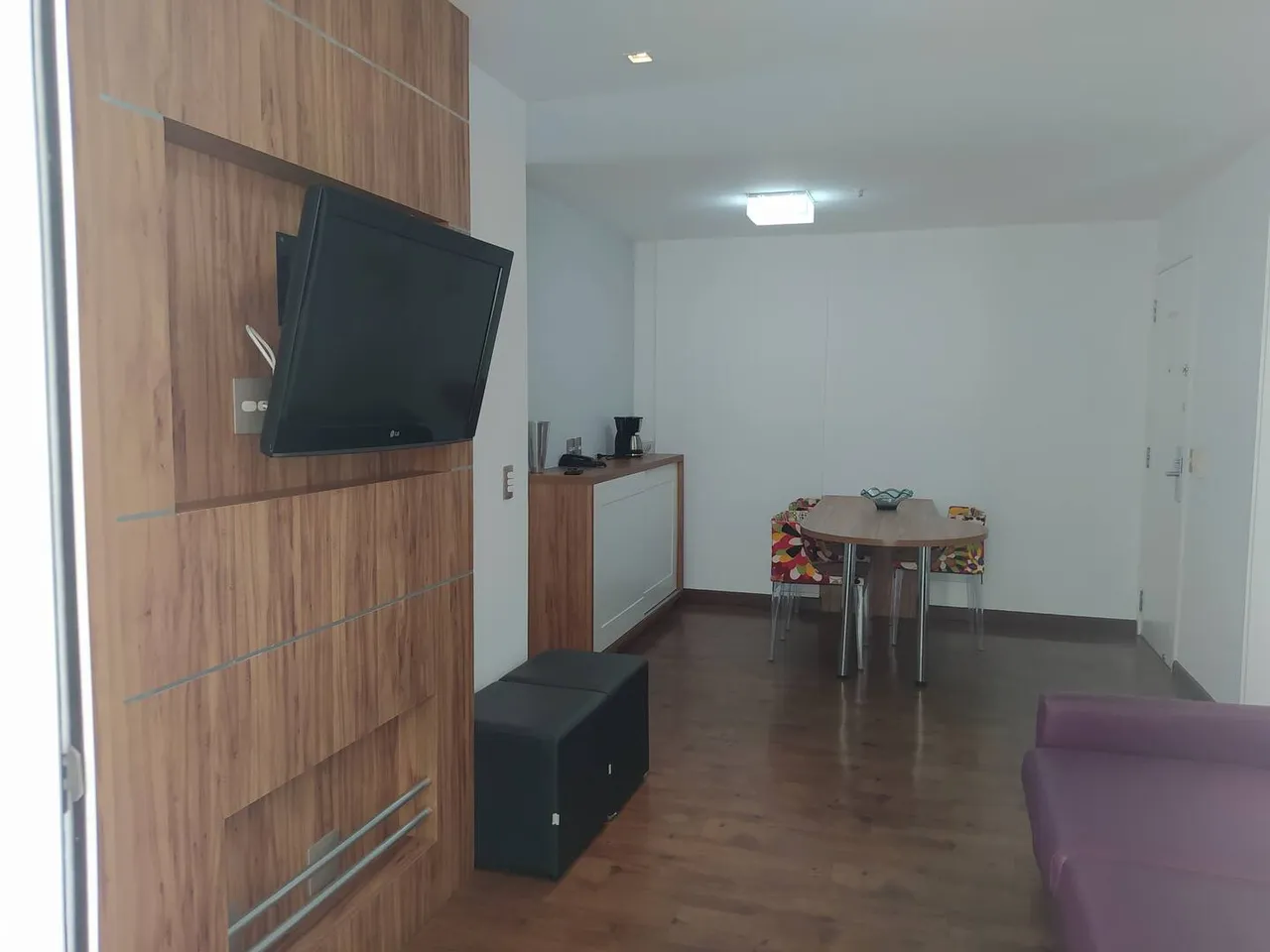 ÓTIMA LOCALIZAÇÃO - APTO 401 - 02 QUARTOS!!!
