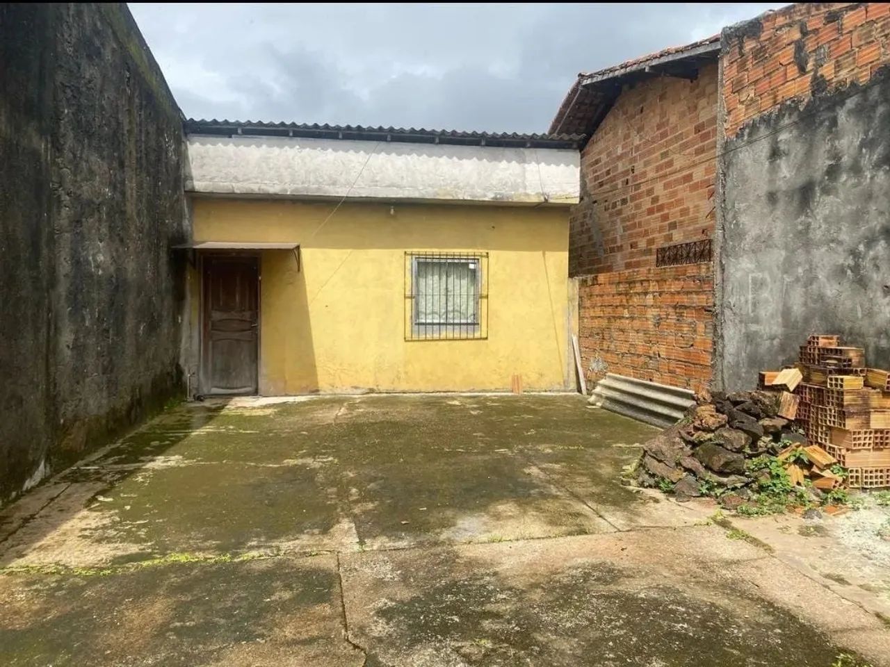 Pra venda no Del lago 2 