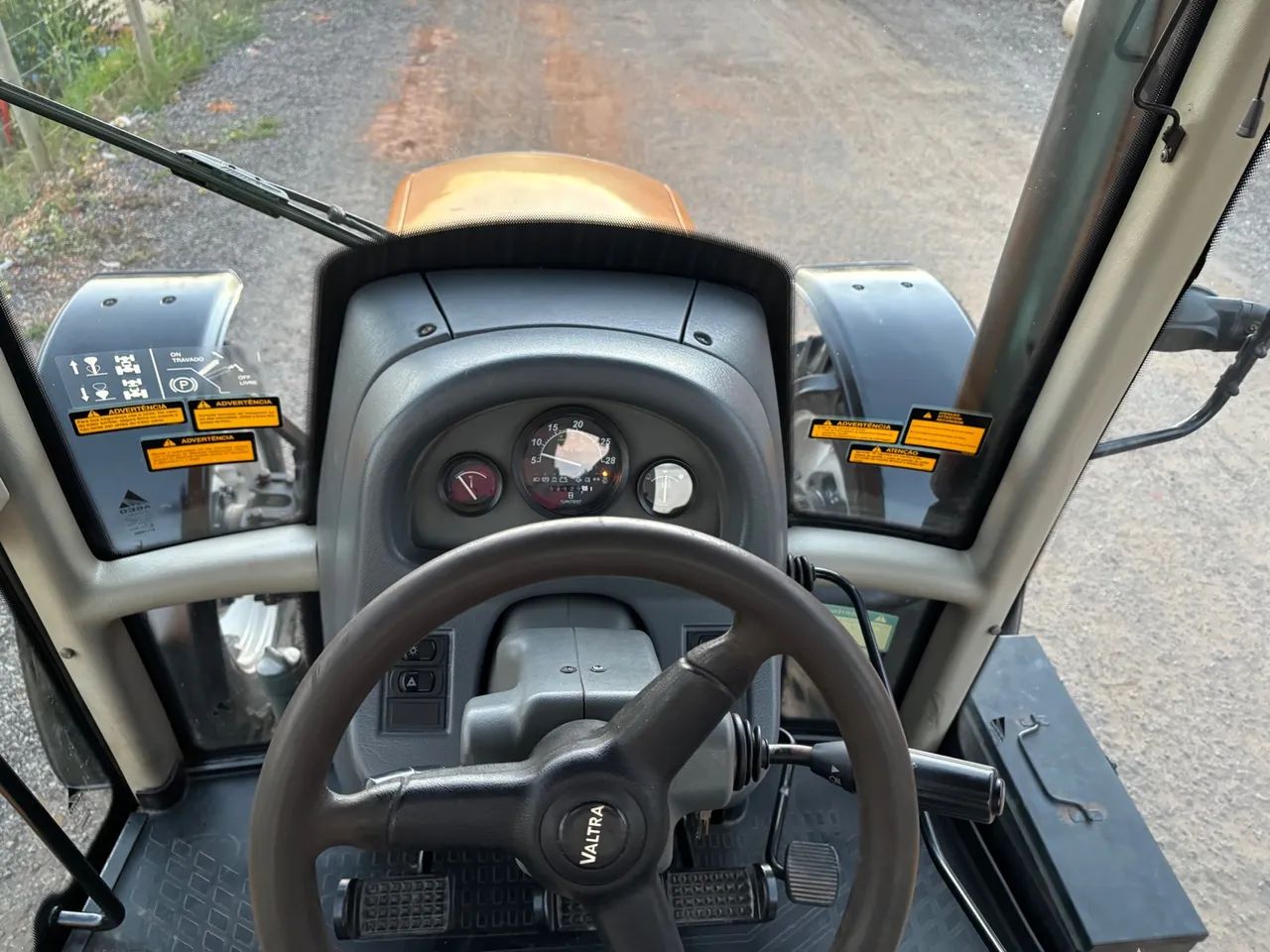 Trator valtra A950  cabinado - Foto 5