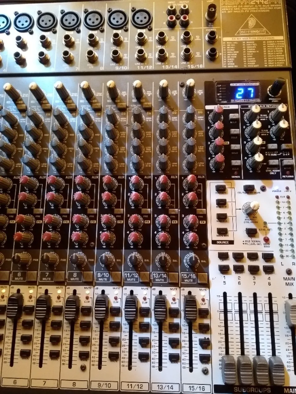 Mesa de Som Mackie Micro Series 1202 vlz - Equipamentos e