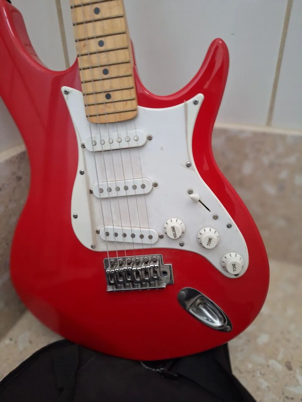 Guitarra Eletrica Beringer  - Foto 5