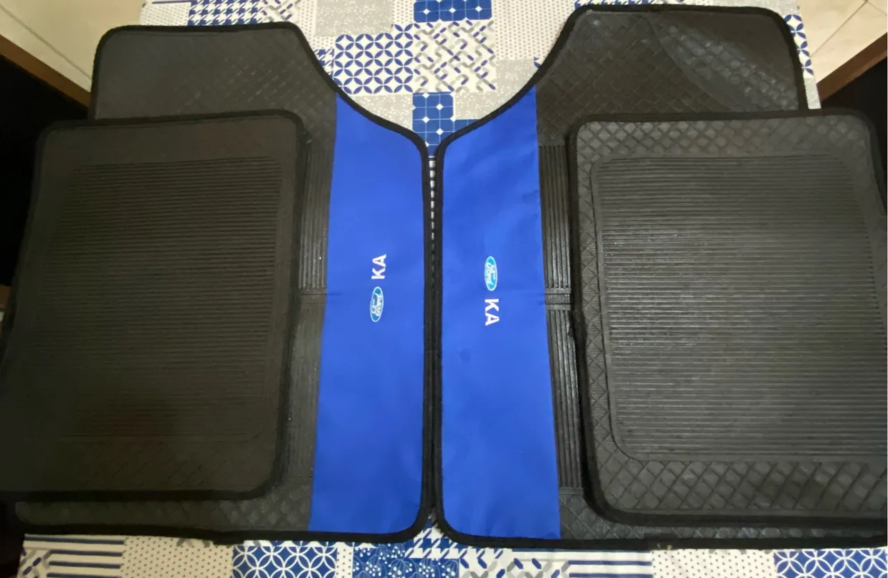 Tapetes Ford KA - Originais