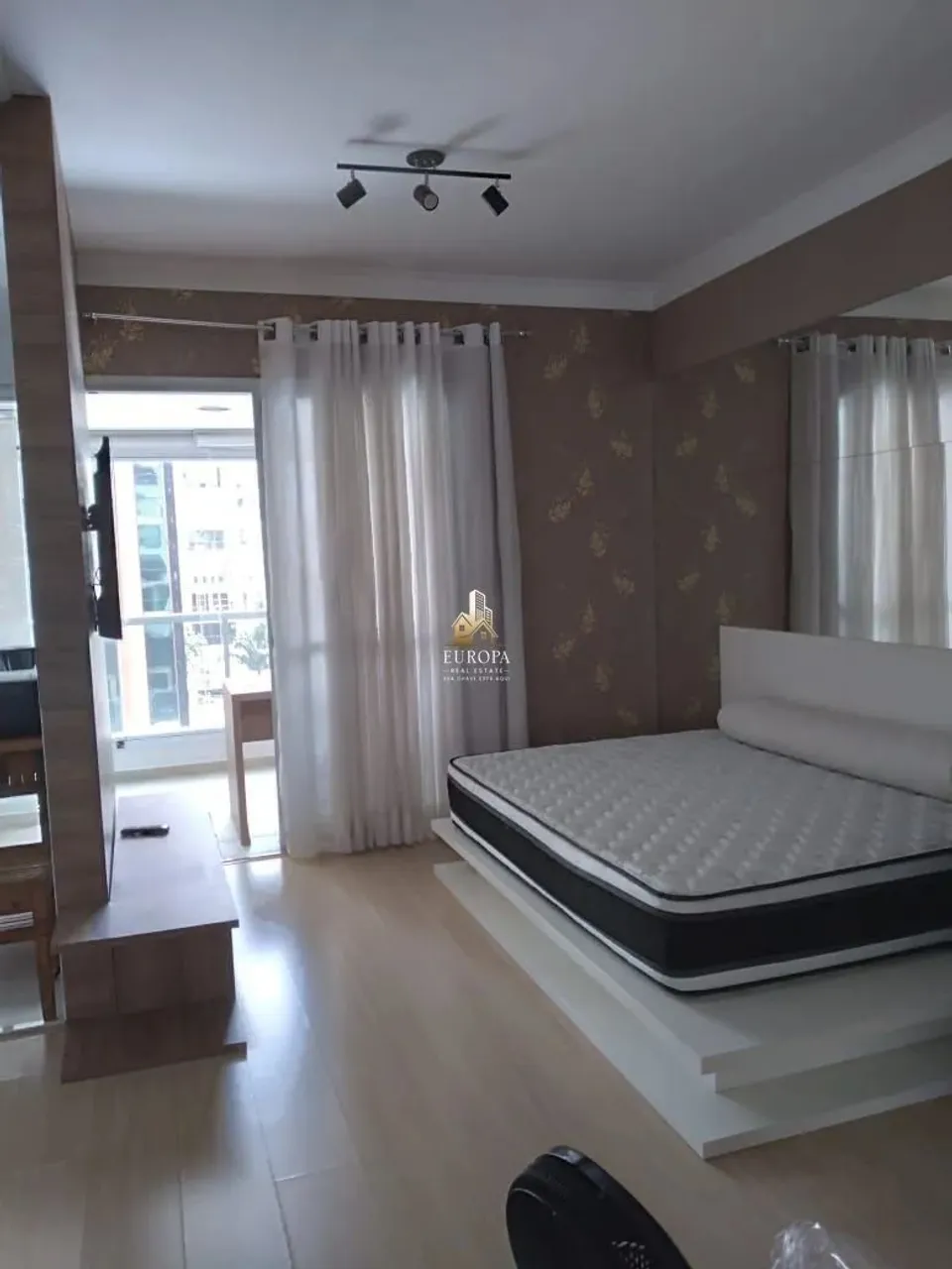 Studio de 37m² mobiliado para alugar - Moema - 1 vaga