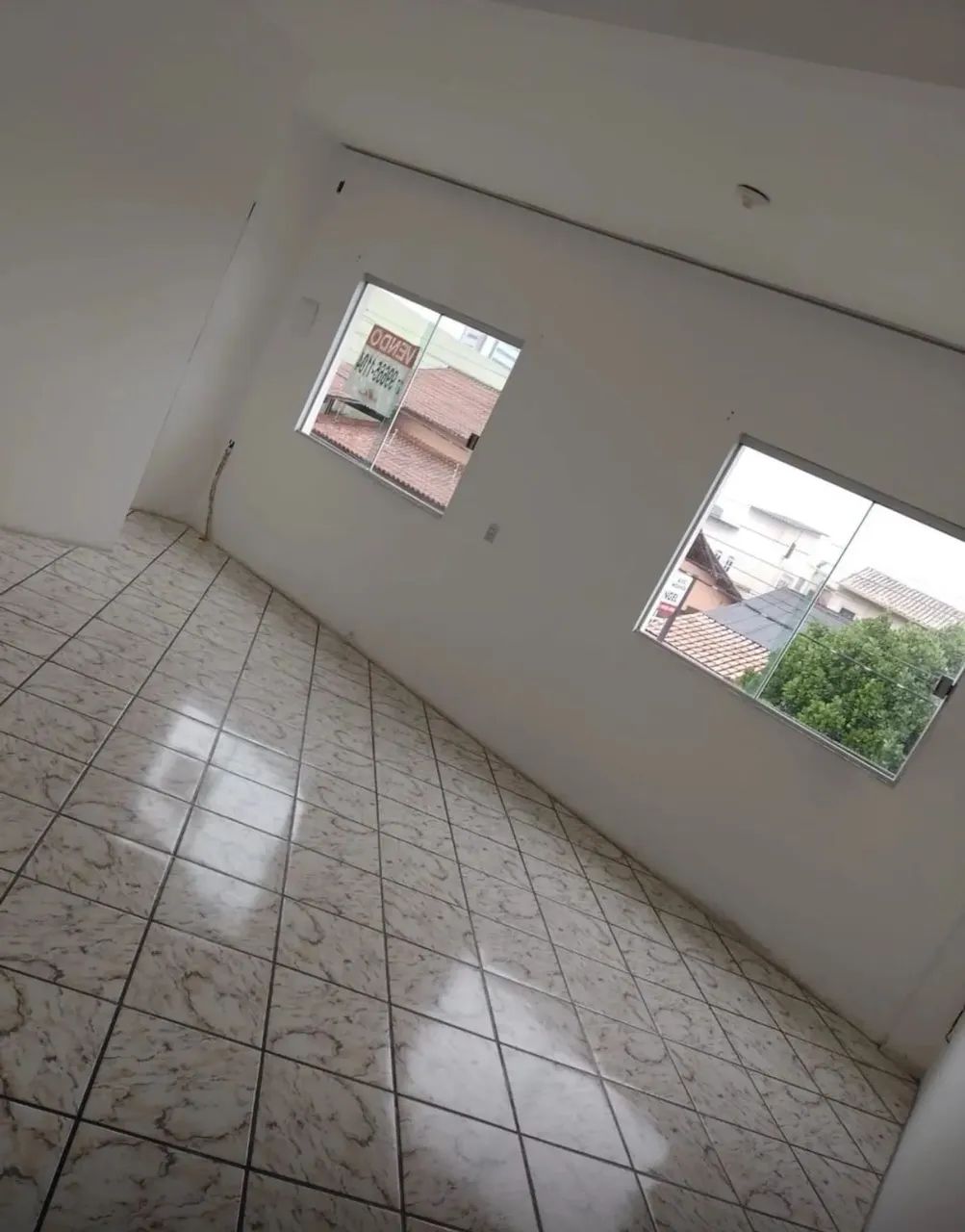 ALUGUEL - Casa 3 quartos com 3 suites em Laranjeiras