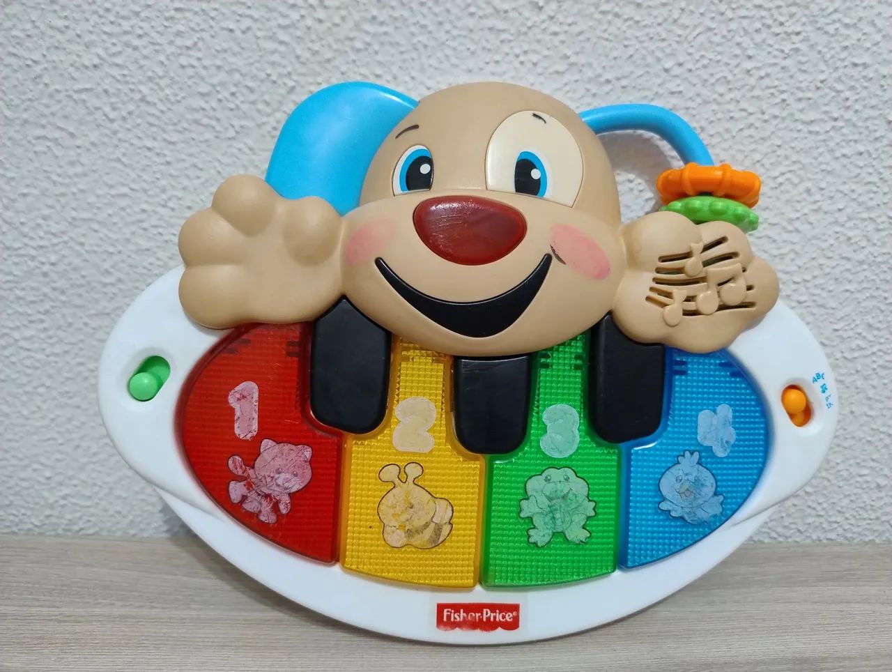 Piano Musical Fisher-Price Bilíngue (inglês e português)