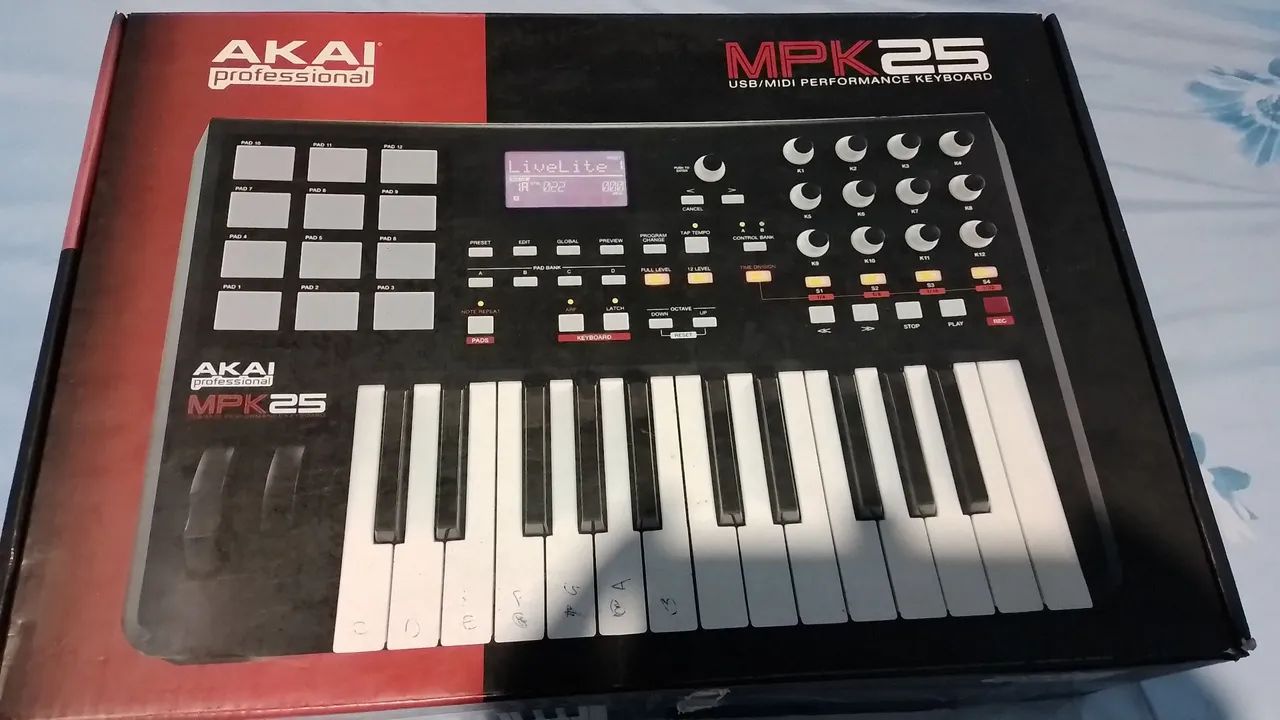 TECLADO CONTROLADOR AKAY MPK 25 - Foto 4